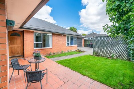 Photo of property in 86a Balrudry Street, Avonhead, Christchurch, 8042
