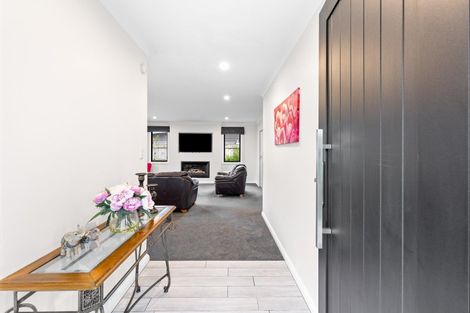 Photo of property in 12 Middleton Way, Ashhurst, 4810