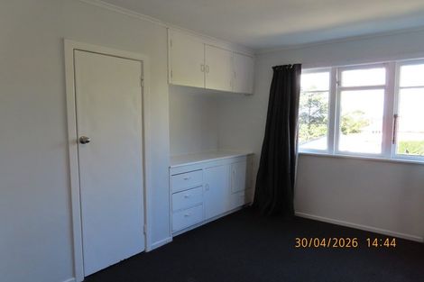 Photo of property in 39 Mcclintock Road, Massey, Auckland, 0614