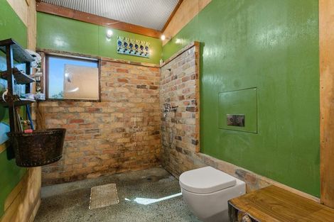 Photo of property in 56 Mcgregor Road, Clevedon, Papakura, 2582