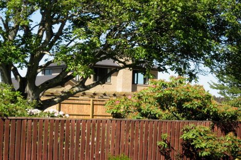 Photo of property in 67 Westgrove Avenue, Avonhead, Christchurch, 8042