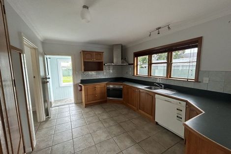 Photo of property in 38 South Street, West End, Palmerston North, 4410