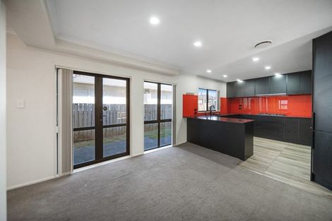 Photo of property in 12a Freyberg Avenue, Papatoetoe, Auckland, 2104