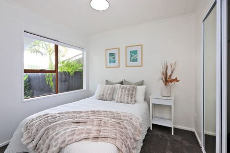 Photo of property in 27 York Avenue, Tamatea, Napier, 4112