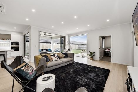 Photo of property in 5 Falcon Court, Flagstaff, Hamilton, 3210