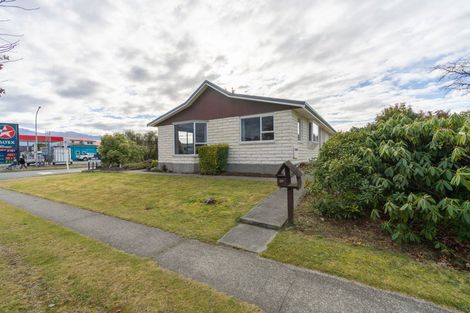Photo of property in 37 Luxmore Drive, Te Anau, 9600