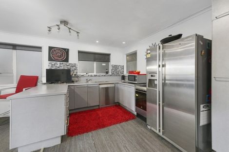 Photo of property in 198a Eastern Hutt Road, Taita, Lower Hutt, 5019