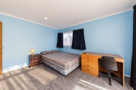 Photo of property in 135a Heretaunga Street, Palmerston North, 4414
