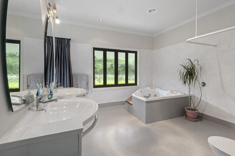 Photo of property in 21 Richards Road, Kauri, Kamo, 0185