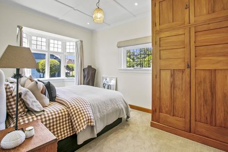 Photo of property in 14 Glen Almond Street, New Plymouth, 4310