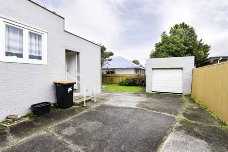 Photo of property in 33 Rewa Street, Takaro, Palmerston North, 4412