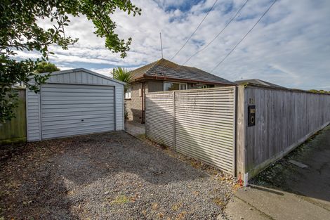 Photo of property in 32 Bentley Street, Russley, Christchurch, 8042