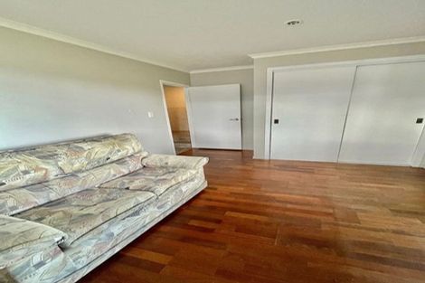 Photo of property in 115 Riverhead Road, Kumeu, 0892
