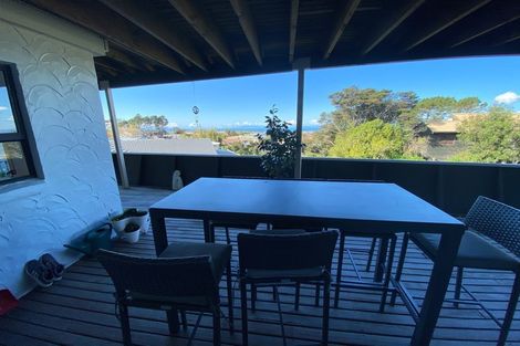 Photo of property in 927 East Coast Road, Northcross, Auckland, 0632