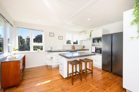Photo of property in 60 Sherwood Road, Onerahi, Whangarei, 0110