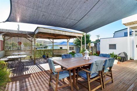 Photo of property in 256 Whirinaki Road, Eskdale, Napier, 4182