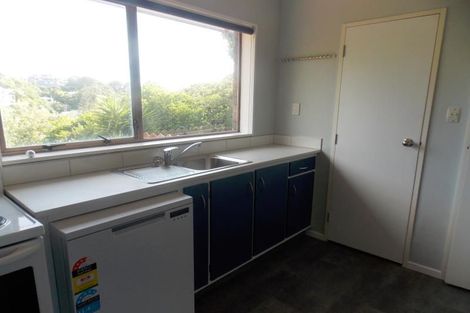 Photo of property in 1 Southern Cross Crescent, Island Bay, Wellington, 6023