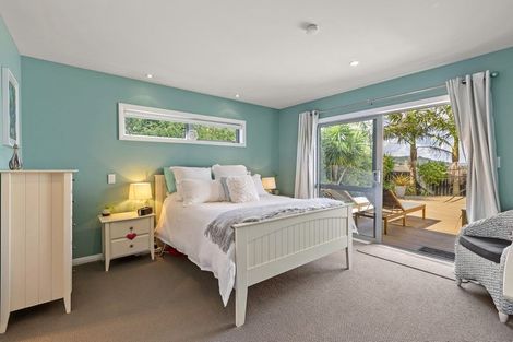 Photo of property in 8 Puka Place, Raglan, 3225