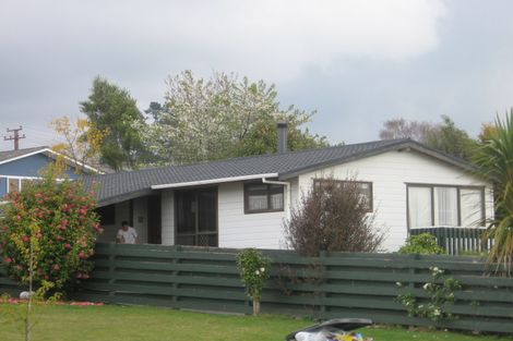 Photo of property in 15 Neri Crescent, Pomare, Rotorua, 3015