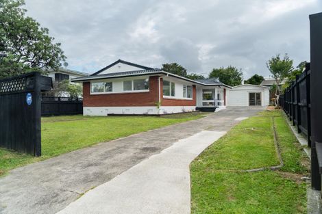 Photo of property in 41 Lawrence Crescent, Hillpark, Auckland, 2102
