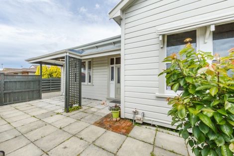Photo of property in 234 Grey Street, Palmerston North, 4414