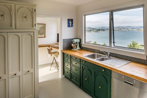 Photo of property in 8 Gordon Road, Plimmerton, Porirua, 5026