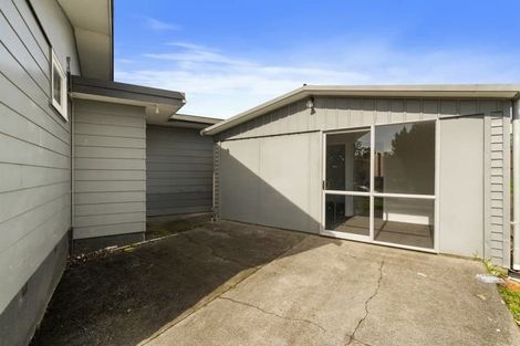 Photo of property in 9 Malmo Place, Manurewa, Auckland, 2102