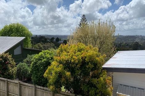 Photo of property in 1/10 Verbena Road, Birkdale, Auckland, 0626