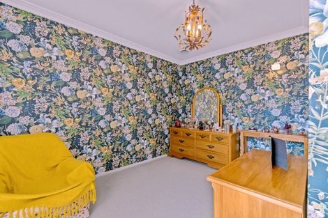 Photo of property in 15a Stuart Street, Levin, 5510