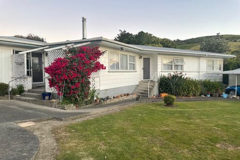 Photo of property in 35 Einstein Street, Outer Kaiti, Gisborne, 4010