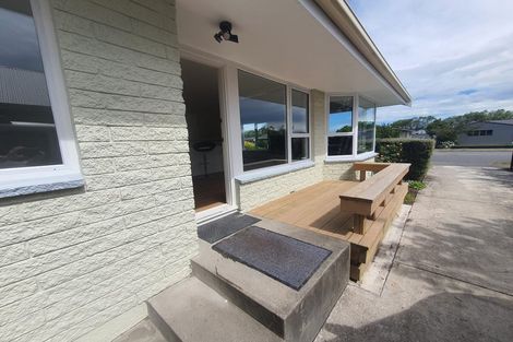 Photo of property in 150 Queenspark Drive, Parklands, Christchurch, 8083