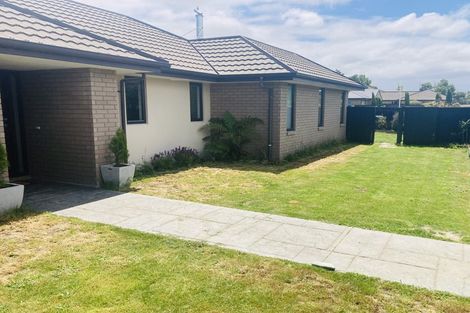 Photo of property in 10 Devlin Avenue, Rangiora, 7400