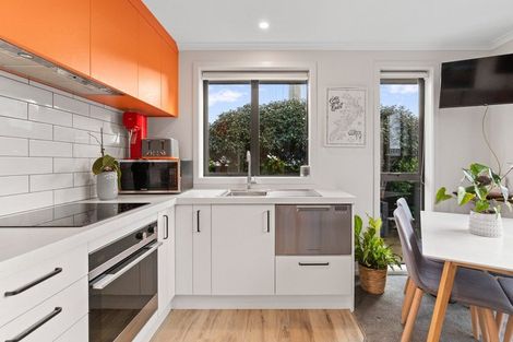 Photo of property in 17a Church Street, Mosgiel, 9024