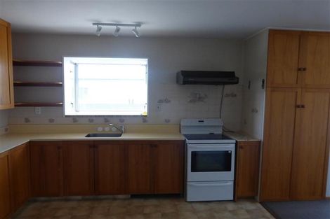 Photo of property in 6 Penwood Street, Russley, Christchurch, 8042