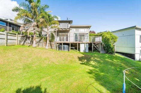 Photo of property in 129e Rangatira Road, Beach Haven, Auckland, 0626