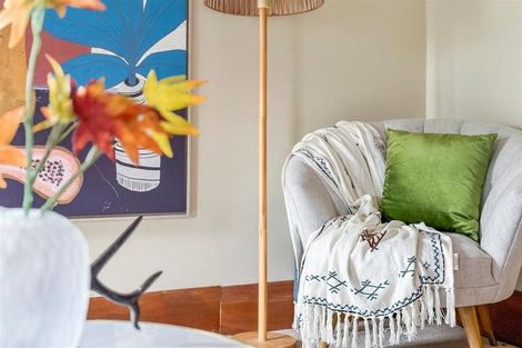 Photo of property in 8 Rogan Street, Mount Roskill, Auckland, 1041