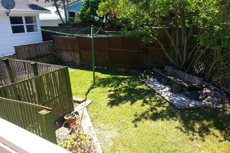 Photo of property in 1/34 Sunnynook Road, Sunnynook, Auckland, 0620