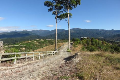 Photo of property in 744 Waiwhero Road, Ngatimoti, Motueka, 7196