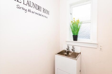 Photo of property in 5 Koromiko Road, Gonville, Whanganui, 4501