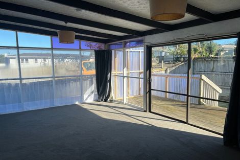 Photo of property in 90a Alfriston Road, Manurewa East, Auckland, 2102