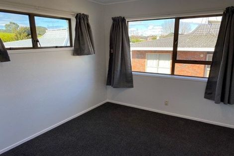 Photo of property in 1/10 Imogene Way, Half Moon Bay, Auckland, 2012