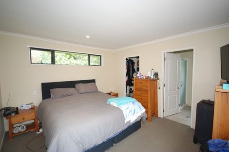 Photo of property in 3 Bluestone Rise, Rosedale, Auckland, 0632
