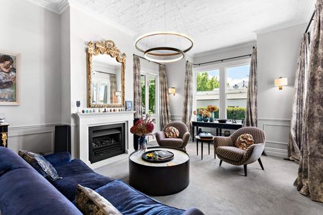 Photo of property in 21 Herne Bay Road, Herne Bay, Auckland, 1011