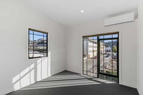 Photo of property in Mendosa Terraces Apartments, 31/9 Ebor Street, Te Aro, Wellington, 6011