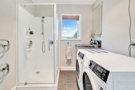 Photo of property in 20 Coopers Road, Dallington, Christchurch, 8061