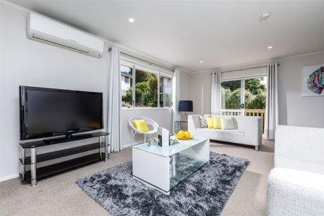 Photo of property in 34 Freya Place, Torbay, Auckland, 0630
