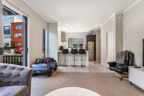 Photo of property in 11 Rangitamiro Place, Hobsonville, Auckland, 0616