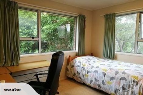 Photo of property in 63 Lynden Avenue, Hillcrest, Auckland, 0627