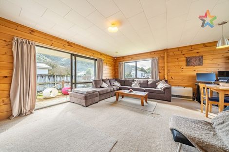 Photo of property in 13 Turon Crescent, Totara Park, Upper Hutt, 5018