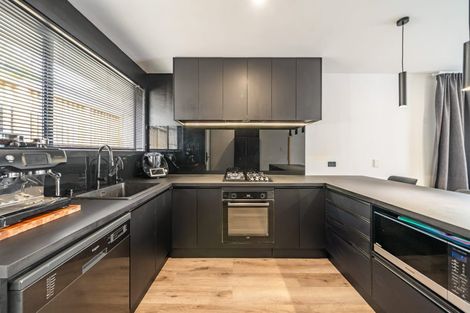 Photo of property in 69b Holland Street, Wainuiomata, Lower Hutt, 5014